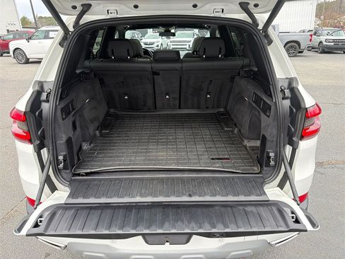 Used 2020 BMW X5 sDrive40i w/ Premium Package image 18