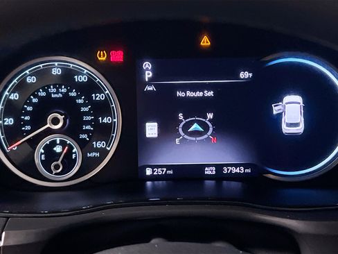 Used 2025 Genesis GV70 2.5T image 23