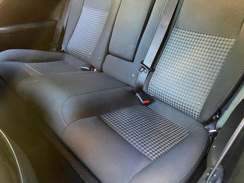 Used 2019 Dodge Challenger R/T image 38