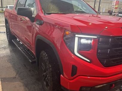 Used 2025 GMC Sierra 1500 Elevation w/ Preferred Package