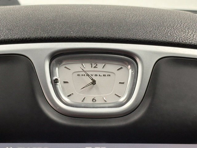 Used 2022 Chrysler 300 Touring L RWD image 26