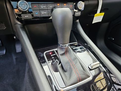 New 2026 Jeep Compass Trailhawk w/ Sun, Sound & Navigation Group image 22