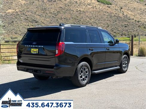 Used 2025 Ford Expedition Active AWD/4WD image 5