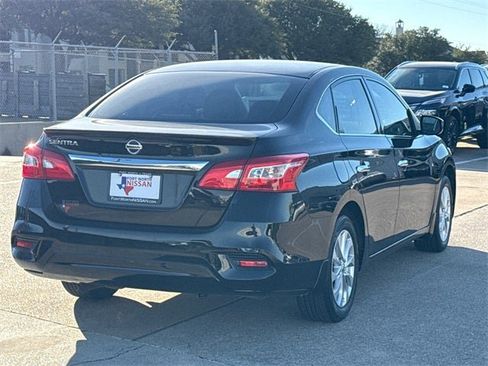 Used 2019 Nissan Sentra S w/ Appearance Package image 9