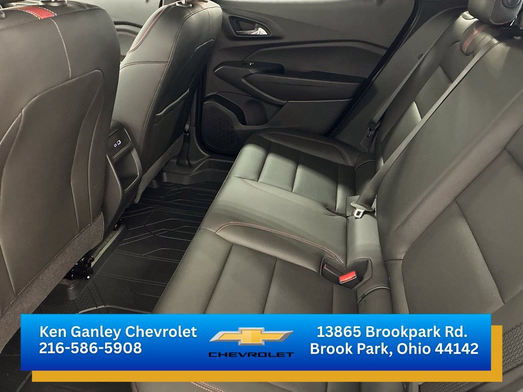 Certified 2026 Chevrolet Trax RS FWD image 16