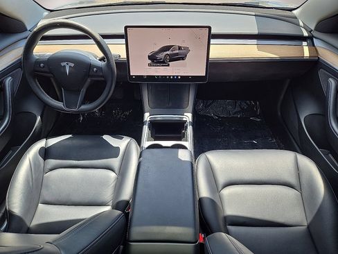 Used 2022 Tesla Model 3 Long Range AWD/4WD image 18