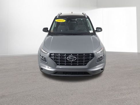 Used 2022 Hyundai Venue Limited image 44