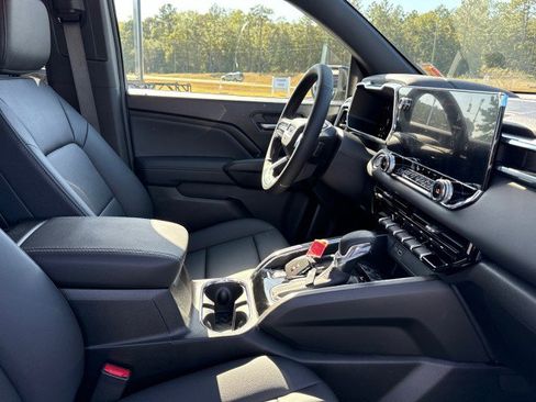 New 2026 GMC Canyon Elevation w/ Convenience Package image 15