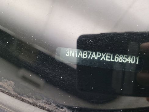 Used 2014 Nissan Sentra S FWD image 33