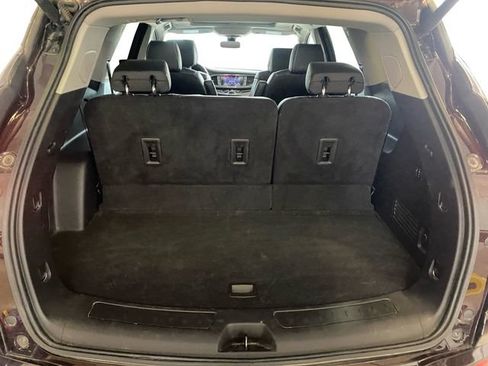 Used 2021 Buick Enclave Avenir w/ Avenir Technology Package AWD/4WD image 19