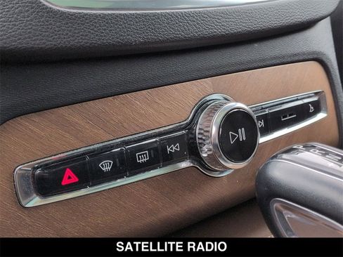 Used 2018 Volvo XC90 T6 Inscription w/ Convenience Package image 26