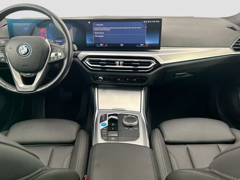 Used 2023 BMW i4 eDrive35 RWD image 13