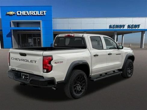 Used 2026 Chevrolet Colorado Trail Boss AWD/4WD image 5