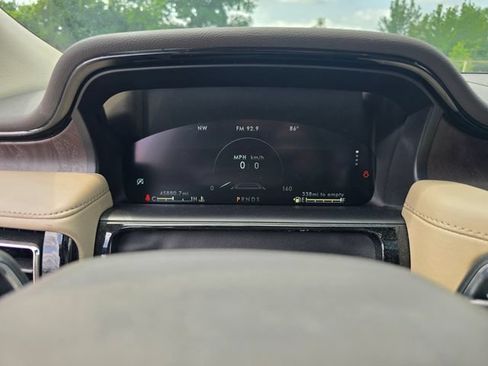 Used 2022 Lincoln Nautilus Reserve w/ Equipment Group 201A AWD/4WD image 31