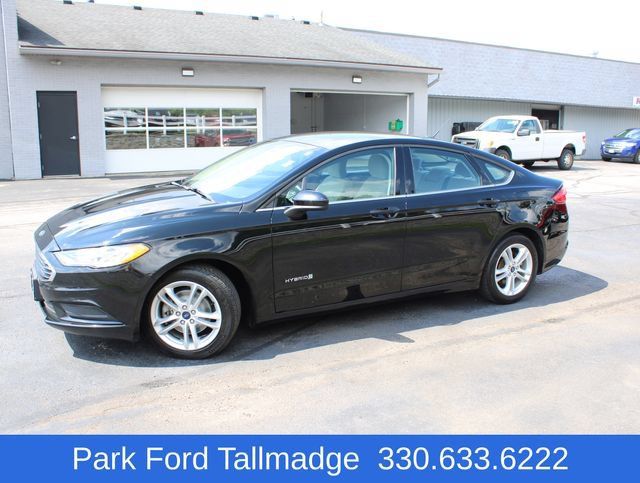 Used 2018 Ford Fusion S FWD image 2