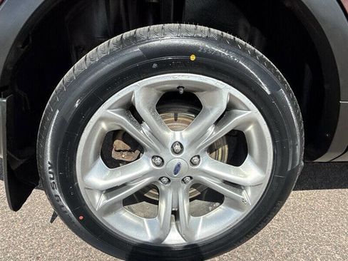 Used 2015 Ford Explorer Limited w/ Equipment Group 301A AWD/4WD image 14