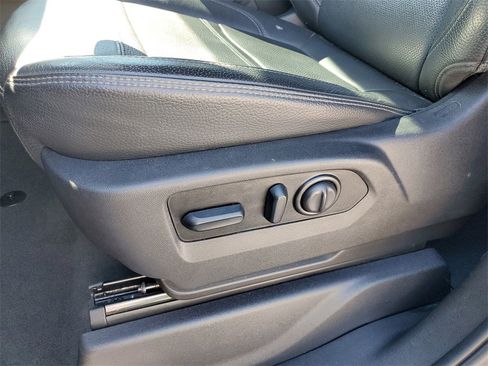 Certified 2023 GMC Sierra 2500 Denali image 22