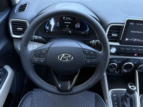 New 2026 Hyundai Venue SEL FWD image 27