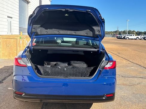 New 2026 Toyota Camry XLE image 29