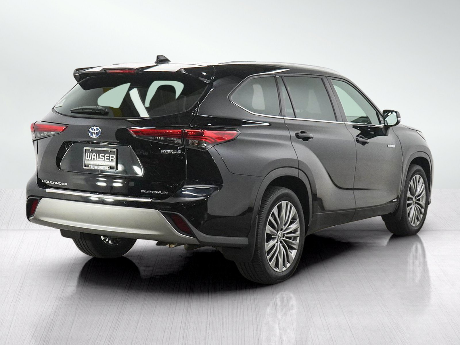 Used 2020 Toyota Highlander Platinum AWD/4WD image 5