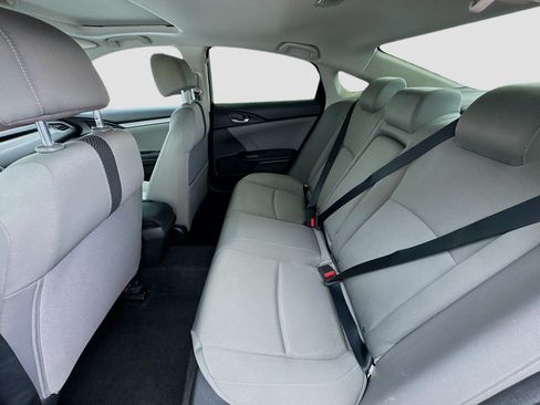 Used 2018 Honda Civic EX image 16