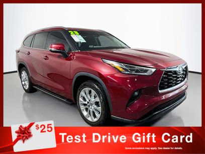 Used 2023 Toyota Highlander Limited