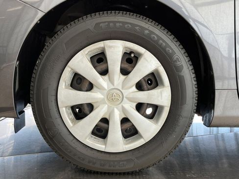 Used 2011 Toyota Corolla LE image 34