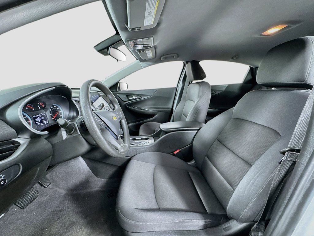 Used 2023 Chevrolet Malibu LS w/ Driver Confidence Package FWD image 12