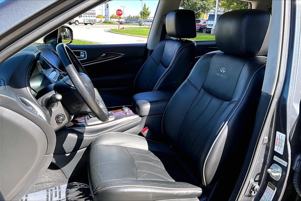 Used 2013 INFINITI JX35 AWD w/ Premium Pkg image 15