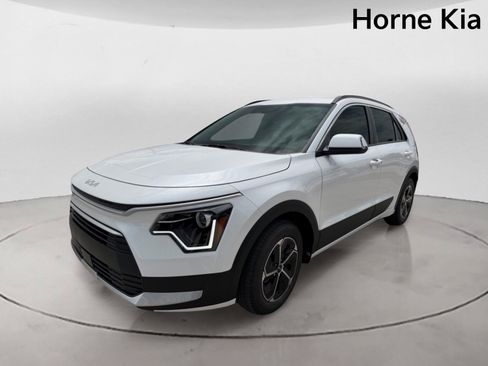 New 2026 Kia Niro EX FWD image 7