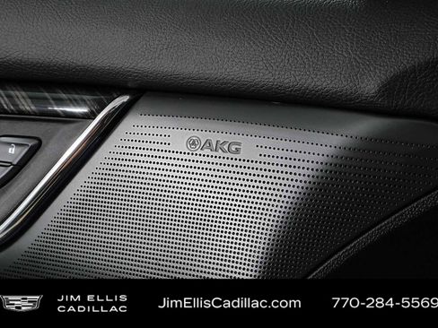 Used 2025 Cadillac CT5 Premium Luxury RWD image 7