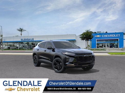 New 2026 Chevrolet Trax ACTIV w/ Driver Confidence Package FWD image 1