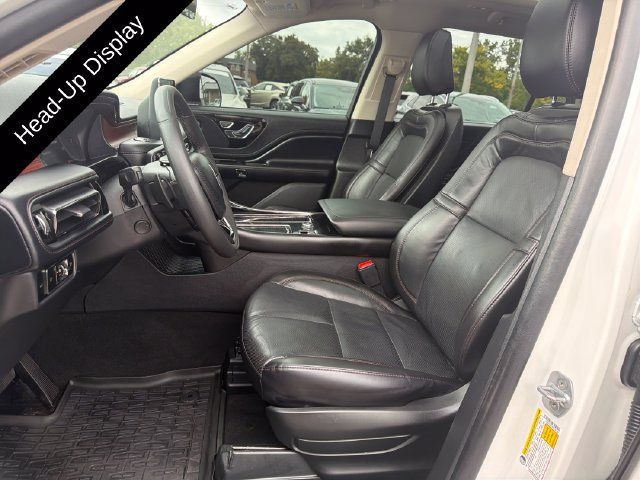 Used 2023 Lincoln Aviator Reserve w/ Equipment Group 201A AWD/4WD image 12