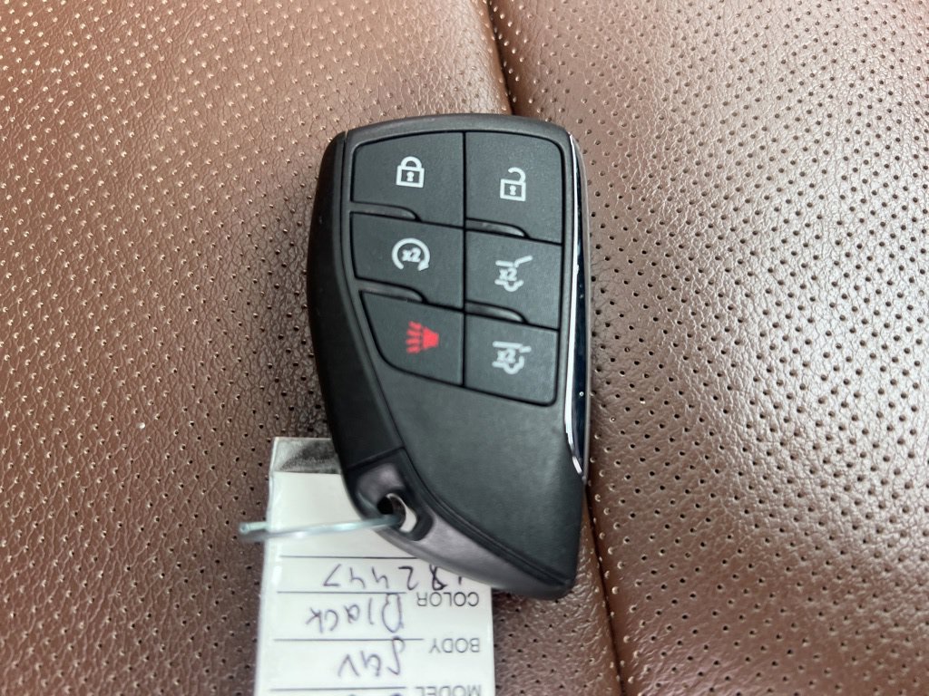 Used 2021 Chevrolet Suburban High Country AWD/4WD image 27