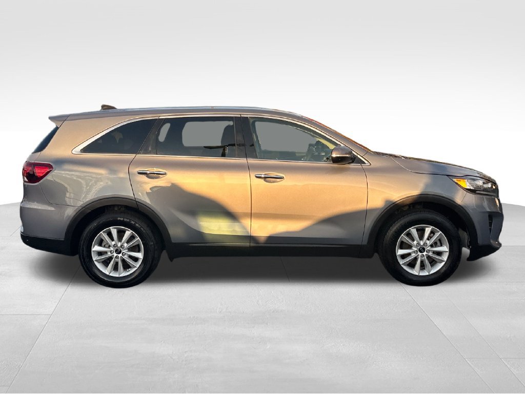 Used 2020 Kia Sorento LX FWD image 8