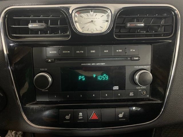 Used 2013 Chrysler 200 LX FWD image 3