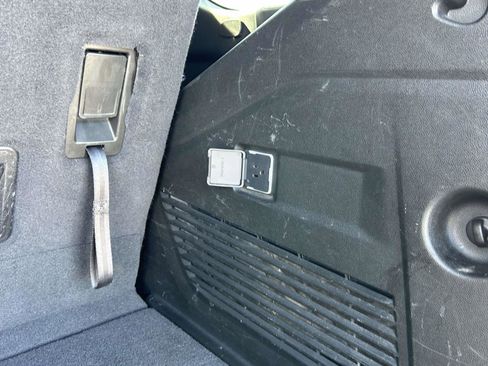 Used 2024 Chevrolet Tahoe LT image 17