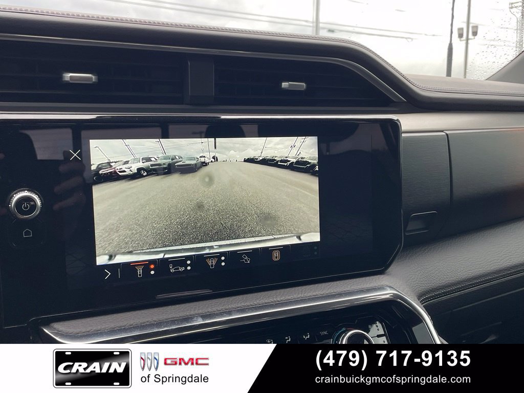 Used 2025 GMC Sierra 2500 Denali w/ Technology Package AWD/4WD image 9