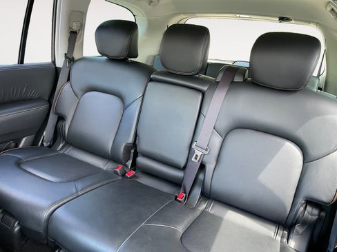 Used 2018 Nissan Armada SL w/ Premium Package AWD/4WD image 16