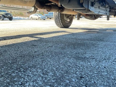 Used 2016 Ford F250 Lariat image 13