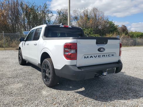 New 2026 Ford Maverick Lariat w/ Black Appearance Package AWD/4WD image 8