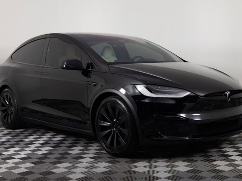 Used 2023 Tesla Model X AWD/4WD image 11