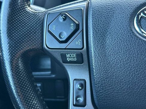 Used 2016 Toyota Tacoma TRD Off-Road w/ Towing Package RWD image 27