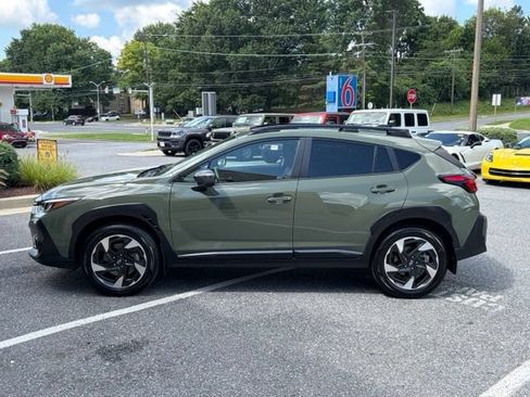 Used 2024 Subaru Crosstrek 2.5i Limited w/ Popular Package #3A AWD/4WD image 4
