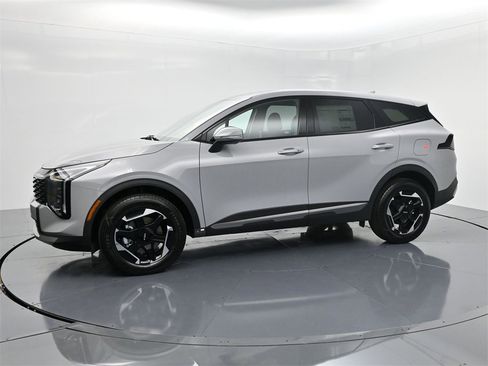 New 2026 Kia Sportage S image 4