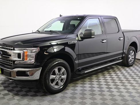 Used 2018 Ford F150 XLT w/ Equipment Group 302A Luxury image 2