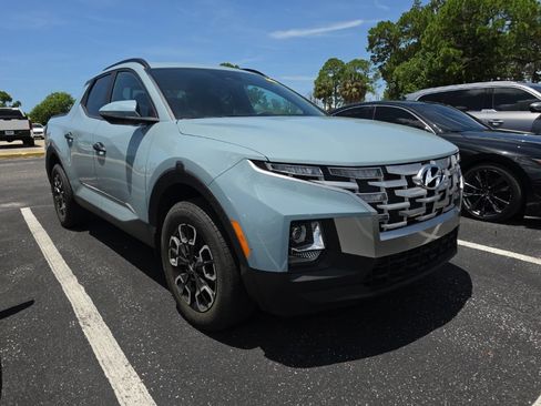 Used 2022 Hyundai Santa Cruz SEL w/ Activity Package AWD/4WD image 2