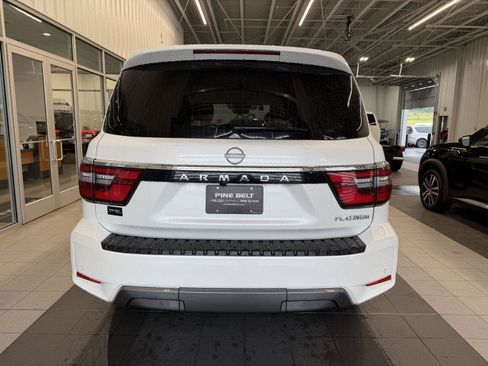 Used 2024 Nissan Armada Platinum w/ Captain's Chairs Package AWD/4WD image 5
