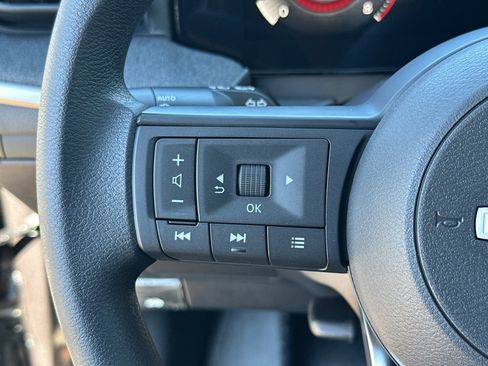 New 2026 Nissan Kicks S image 25