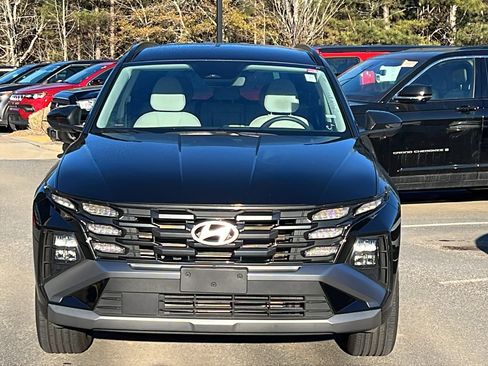 Used 2025 Hyundai Tucson SEL image 3